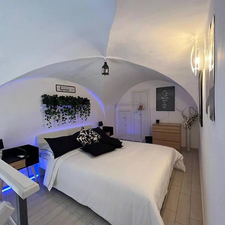 Borgo Santa Caterina - Fiera "Ventotto Holiday Home" Катания Екстериор снимка