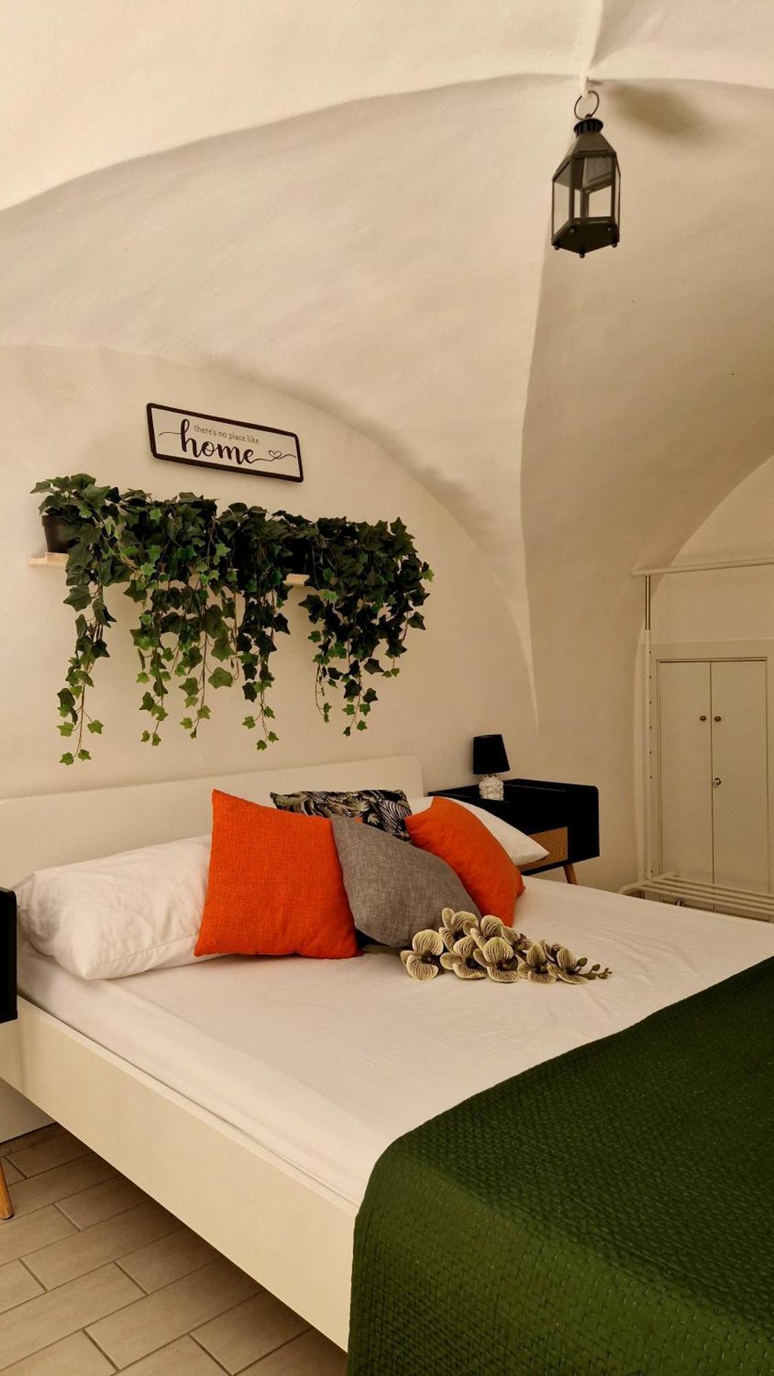 Borgo Santa Caterina - Fiera "Ventotto Holiday Home" Катания Екстериор снимка